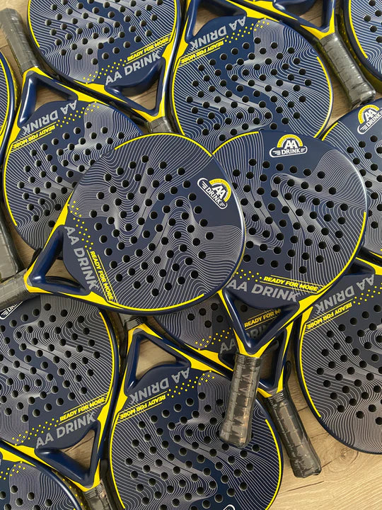 DEAL: Padellabel.nl 10+1 custom racket gratis!