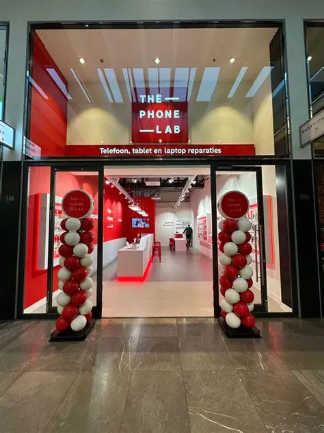 Ontdek: The Phone Lab - Smartphone-, tablet- en laptopreparaties